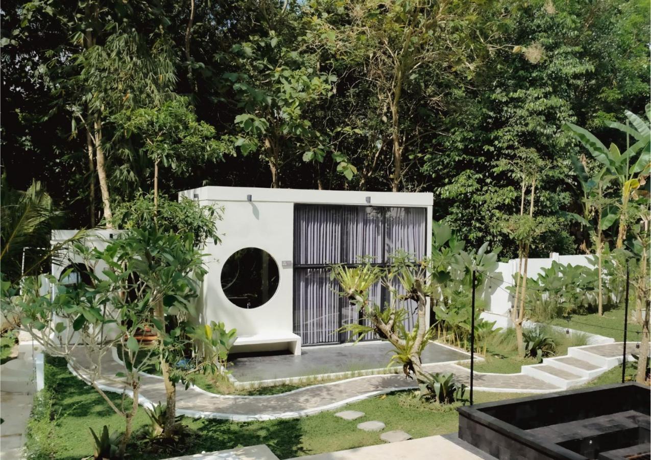 Villa The Volter Yogyakarta à Ngingas Extérieur photo