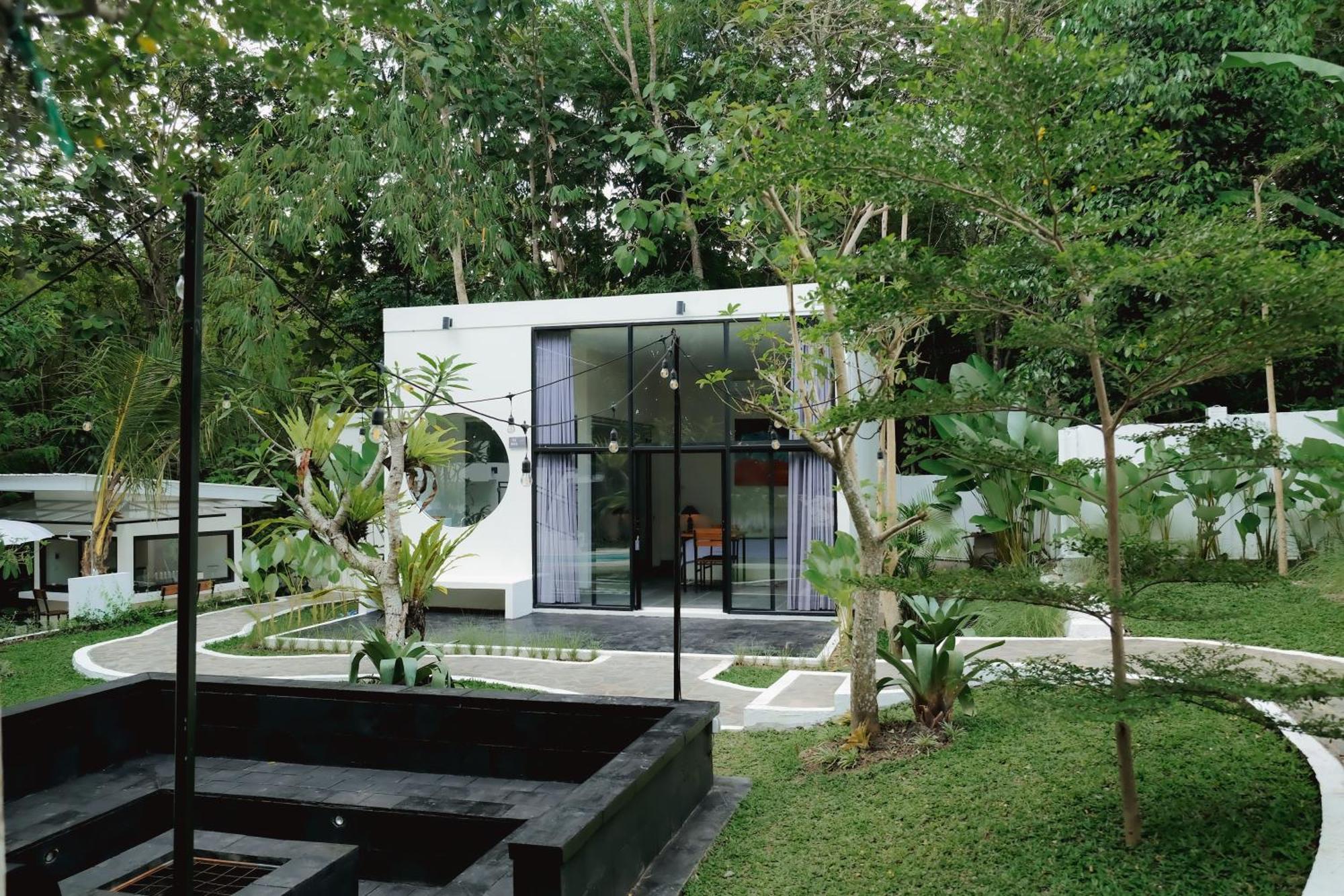 Villa The Volter Yogyakarta à Ngingas Extérieur photo